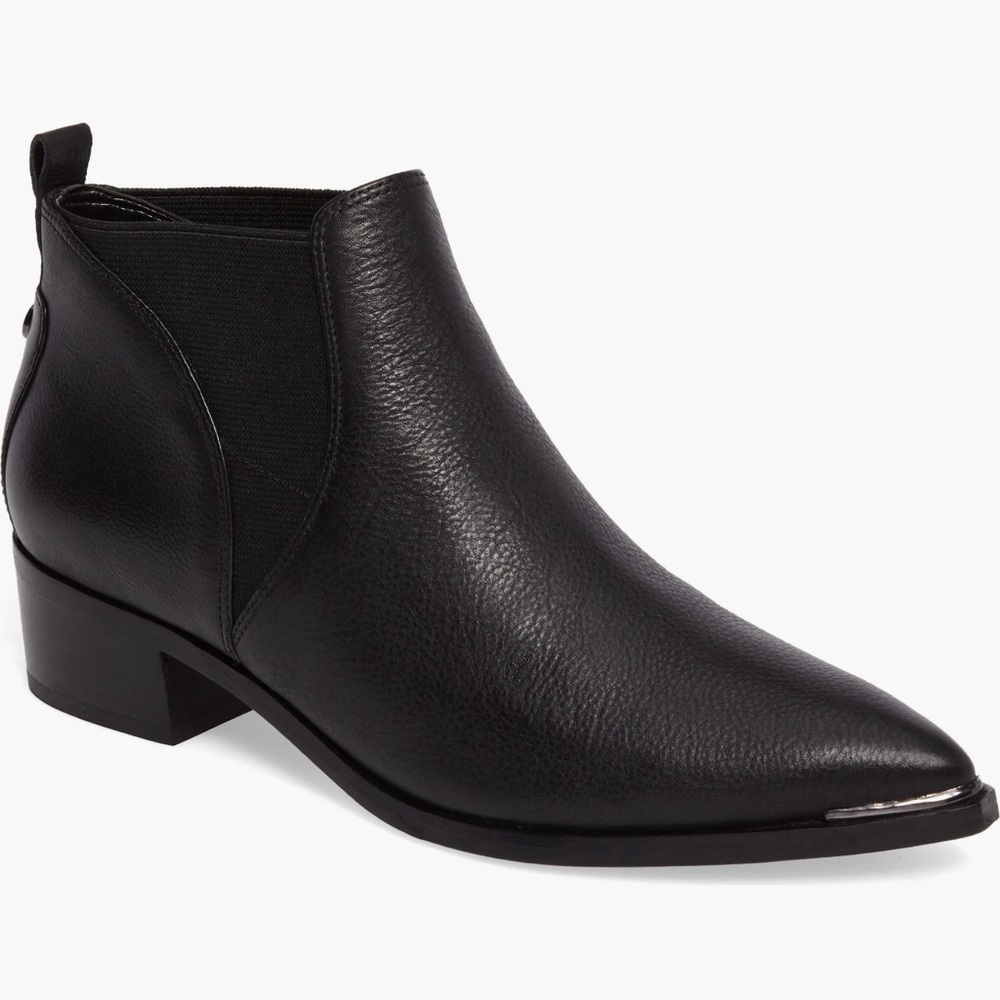 Marc Fisher LTD
Yale Chelsea Boot (Women) Black Leather, 9.5